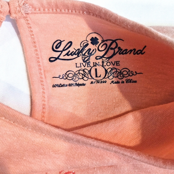 A Lot of 3 Girl's Tops, Youth Size 12 - 14 - Picture 4 of 11